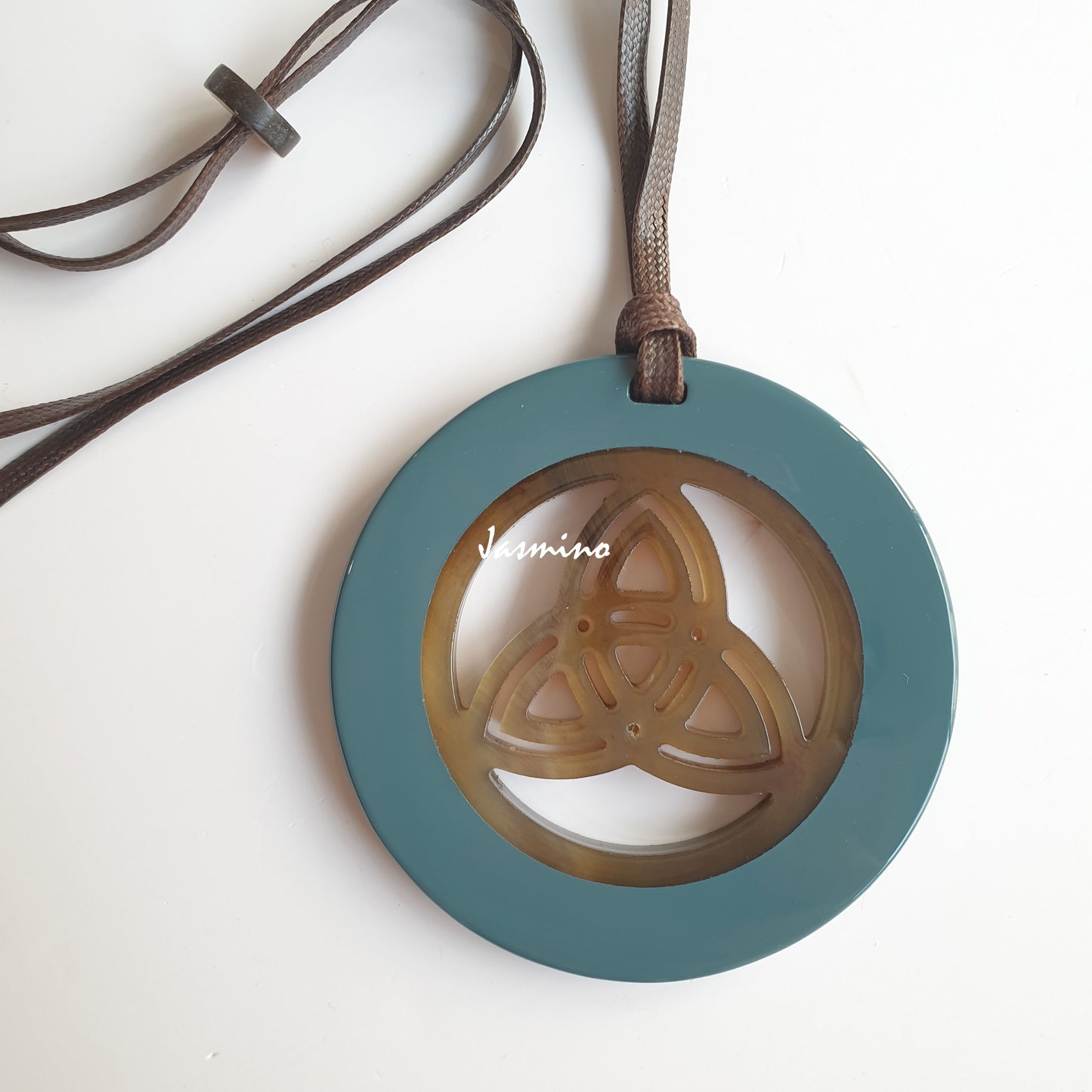 Jasmino unique handmade Vintage blue-grey circle pendant in natural buffalo horn and a flower shape for Thanksgiving gifts