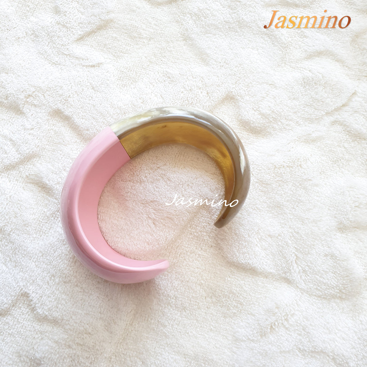 Natural Handmade Bracelet Cuff J17646, Source as Buffalo