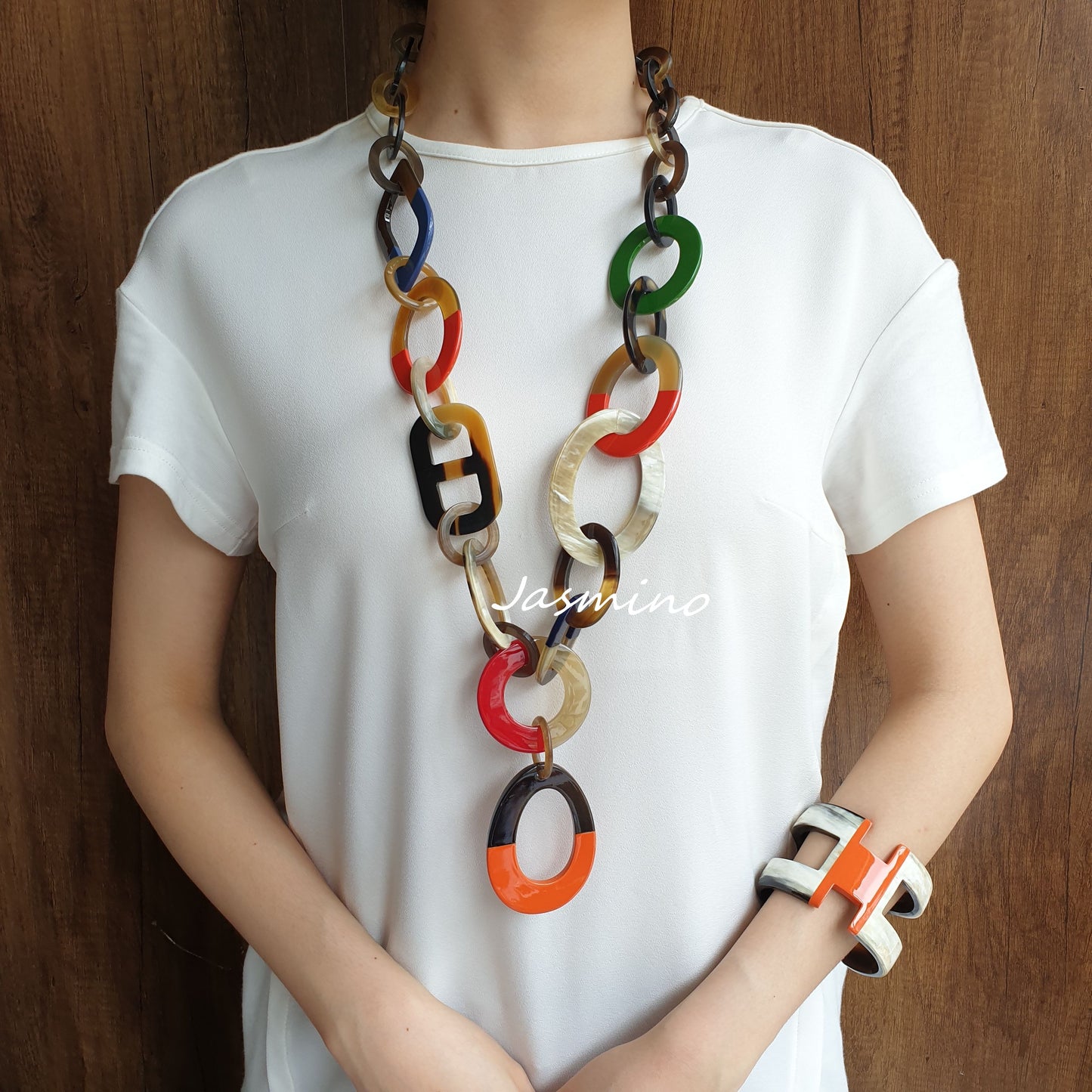 unique handmade Bohemian chain link necklace features different cultures in natural buffalo horn for women's gifts