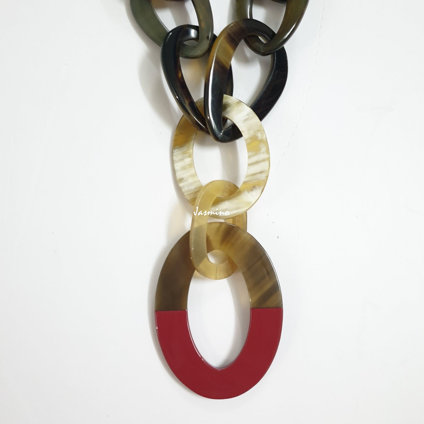 Jasmino unique handmade Bohemian chain link necklace in natural buffalo horn for women on Christmas