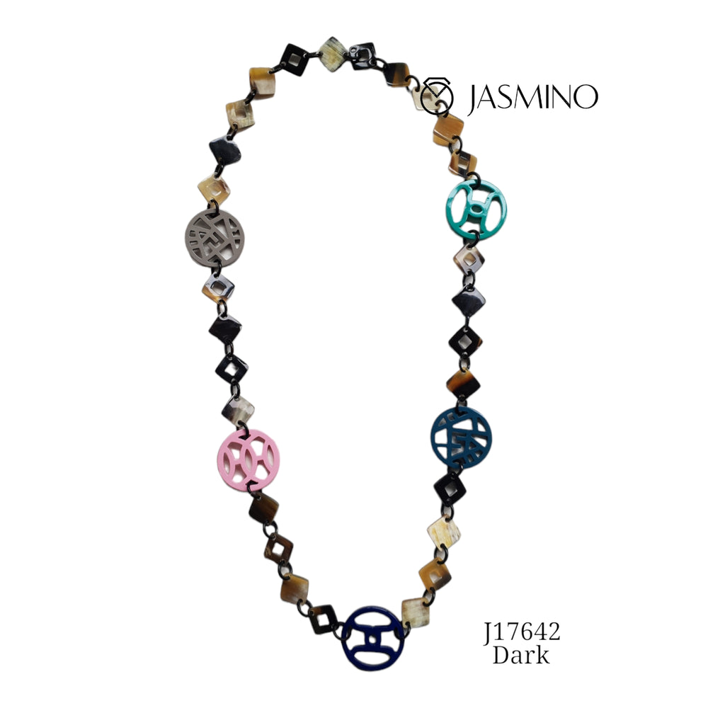 
                  
                    unique handmade Bohemian chain link diamond shaped chain link necklace jewelry in natural buffalo horn
                  
                