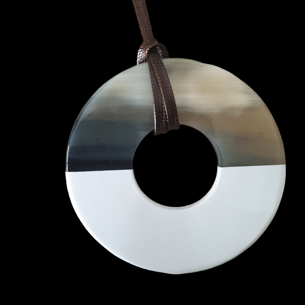
                  
                    Natural Handmade Pendant J17845, Sources as Natural Buffalo Horn and Lacquer
                  
                