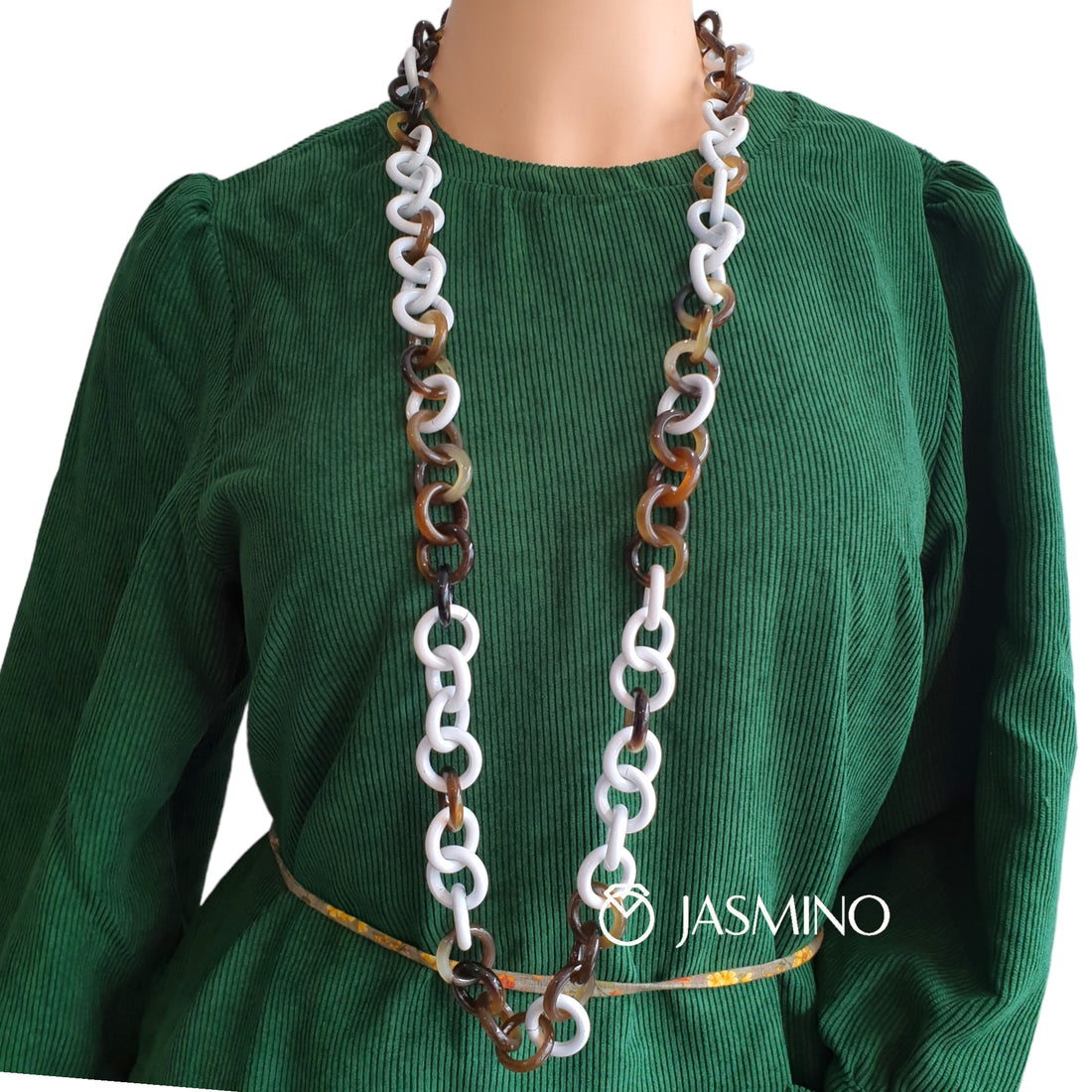 Unique Handmade Round Chain Link. Buffalo Horn Necklace J18461