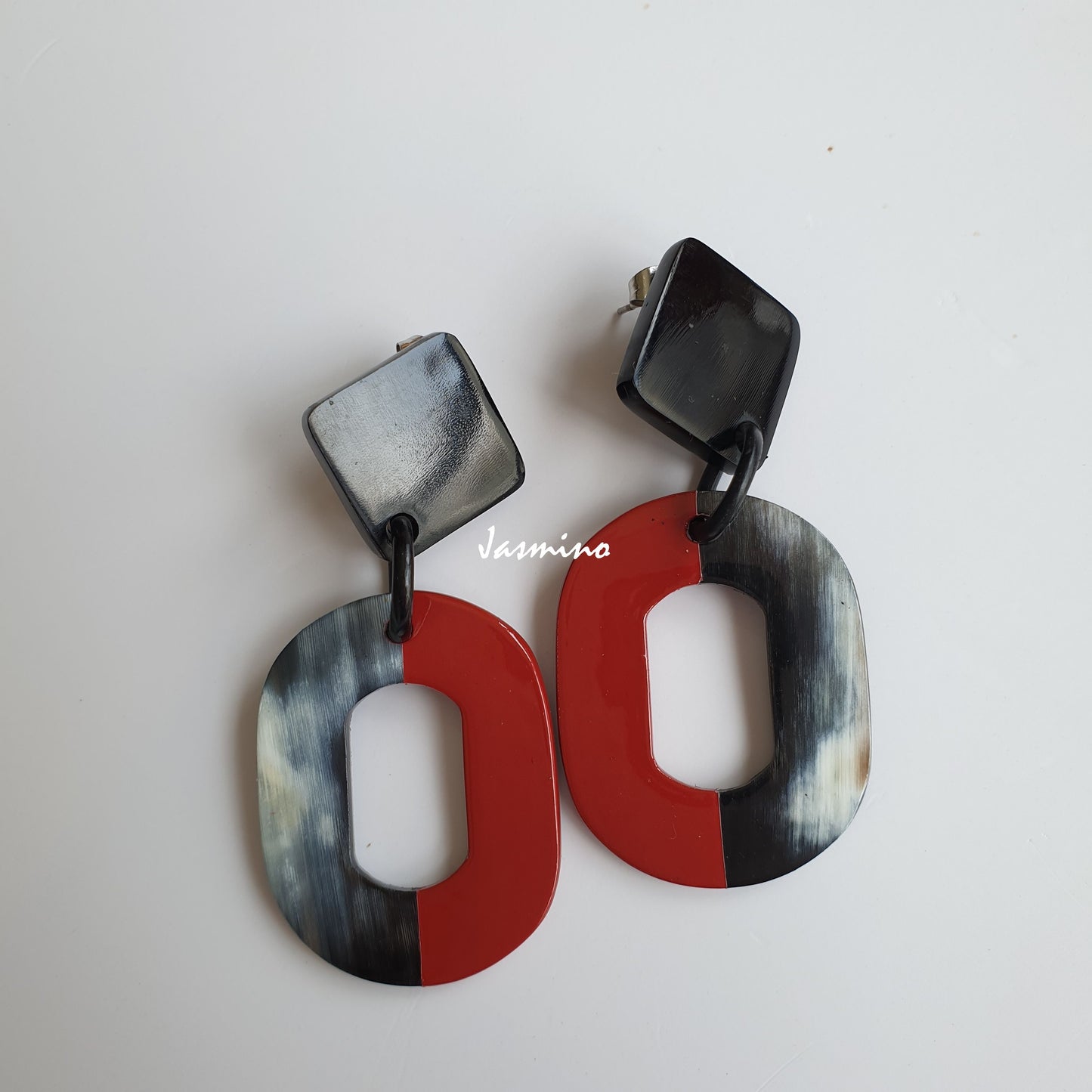 the earrings are designed with half natural horn and half red lacquer, unique gift for her