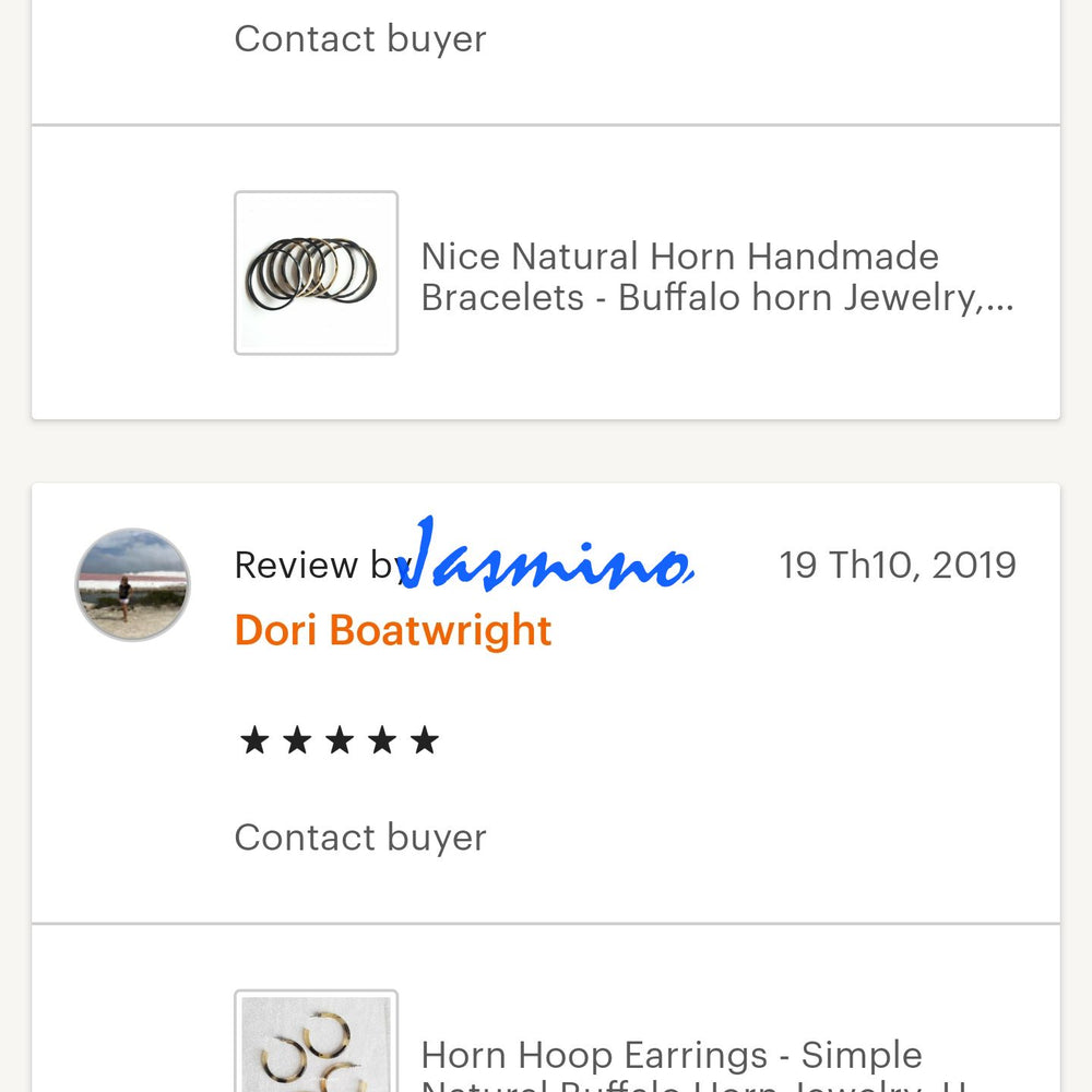 
                  
                    Two customers give positive feedback for hoop earrings in a handmade jewelry shop
                  
                