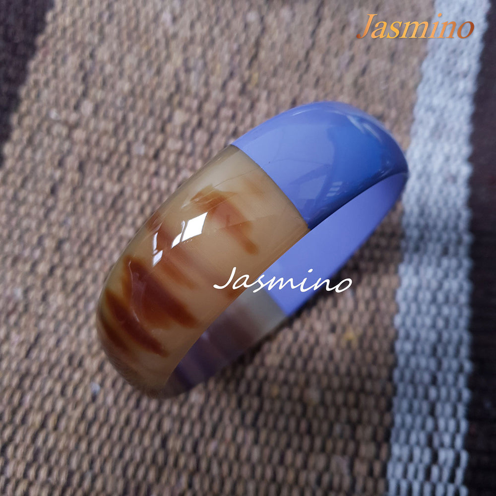 
                  
                    Jasmino unique handmade Vintage bangle bracelet features a purple half in natural buffalo horn for women
                  
                
