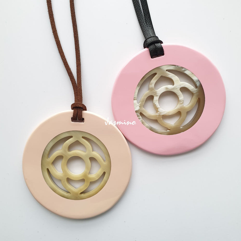 
                  
                    Jasmino Trendy Elegant Minimalist Vintage Floral Handmade Jewelry Necklace Made By Natural Buffalo Horn
                  
                