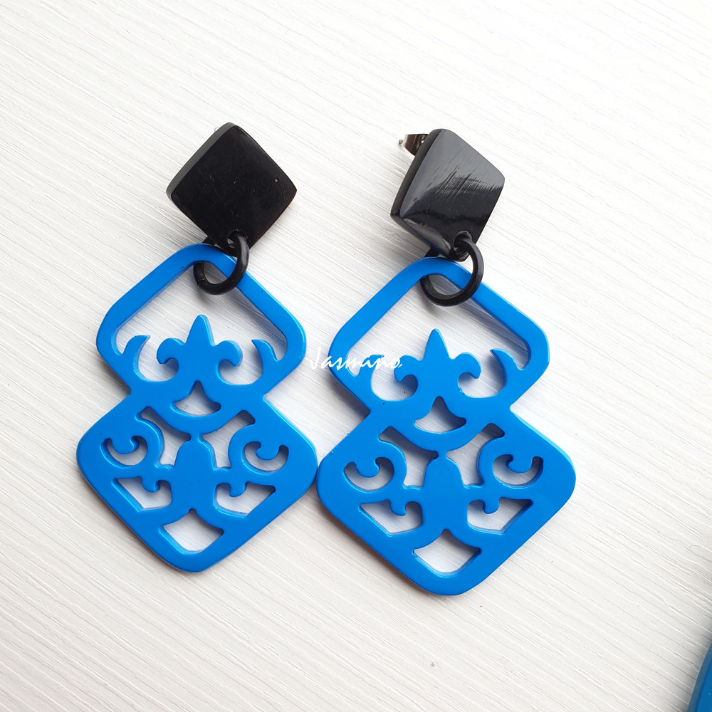 
                  
                    Handmade Turquoise Sparkling Double Square Earrings Made By Natural Buffalo Horn 
                  
                