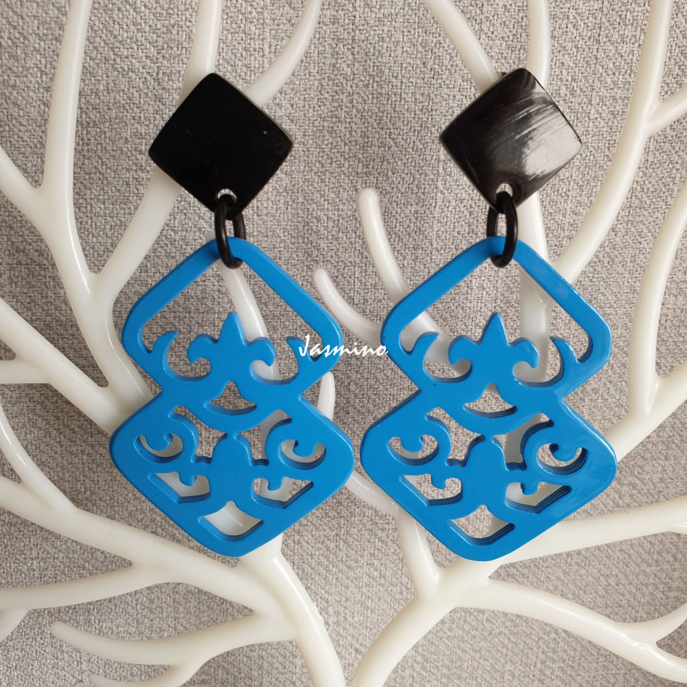 
                  
                    Handmade Turquoise Sparkling Double Square Earrings Made By Natural Buffalo Horn 
                  
                