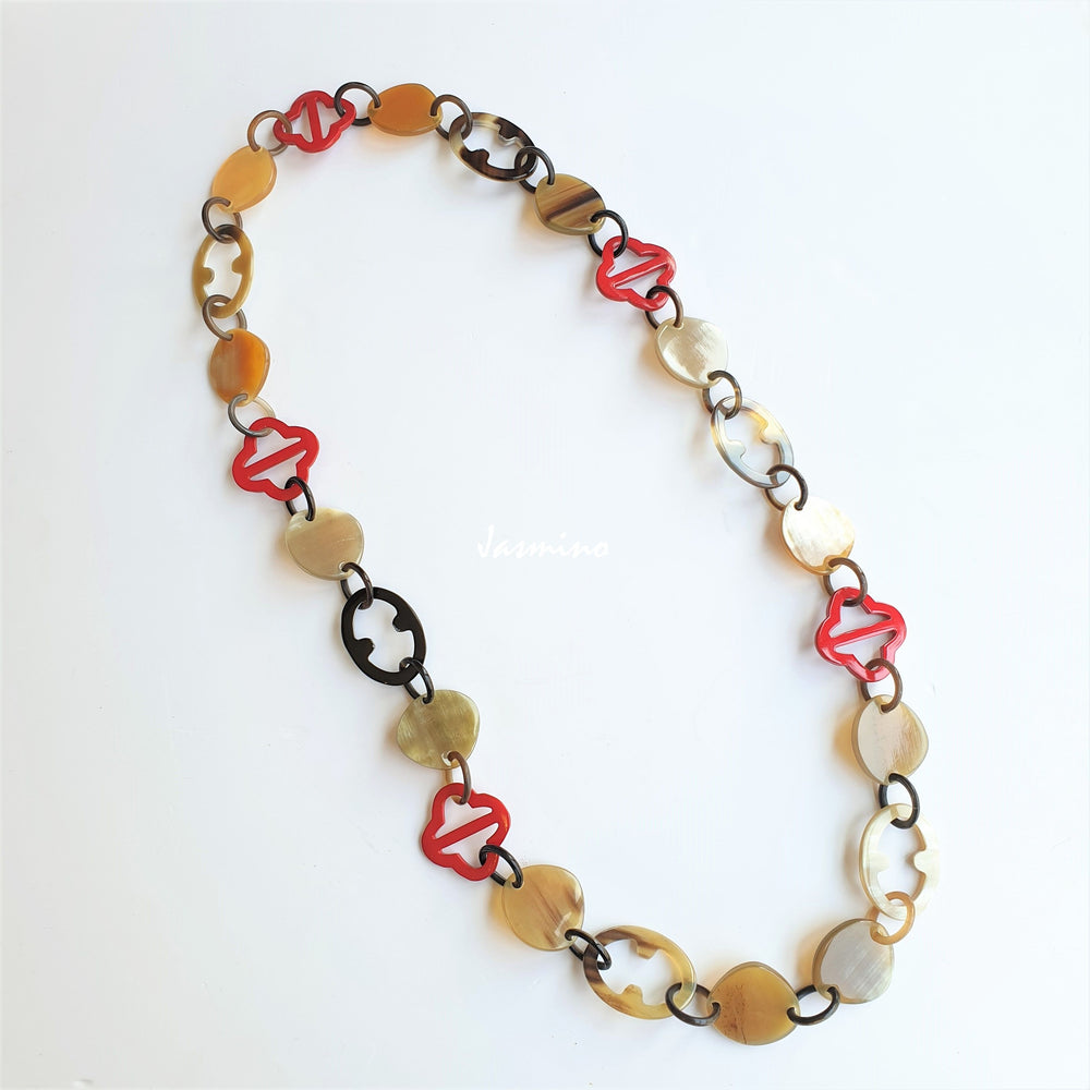 
                  
                    Natural horn necklace has some flame scarlet pieces, a unique gift for her
                  
                