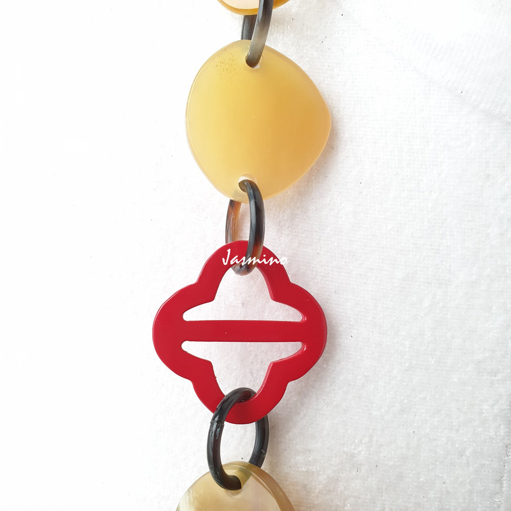 
                  
                    Natural horn necklace has some flame scarlet pieces, a unique gift for her
                  
                
