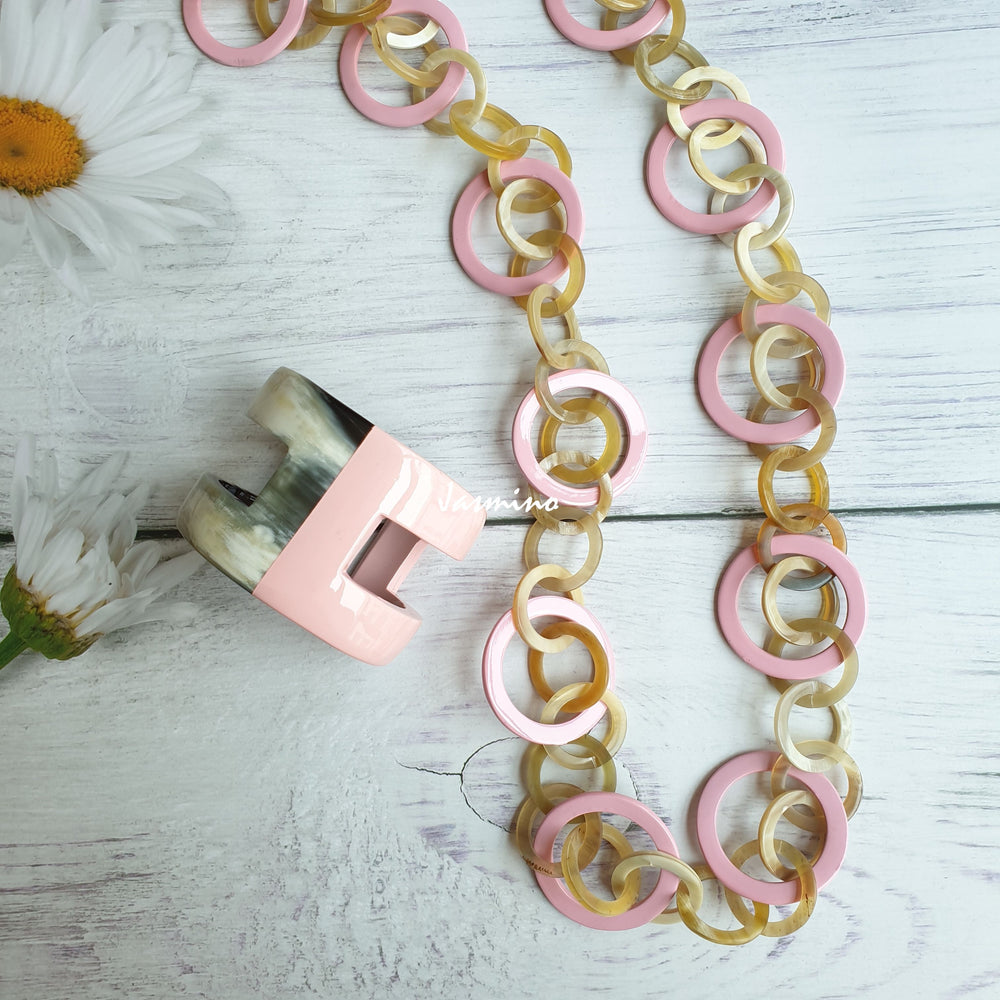 
                  
                    Charming Buffalo Horn Necklace J18123, Made by Natural Material
                  
                