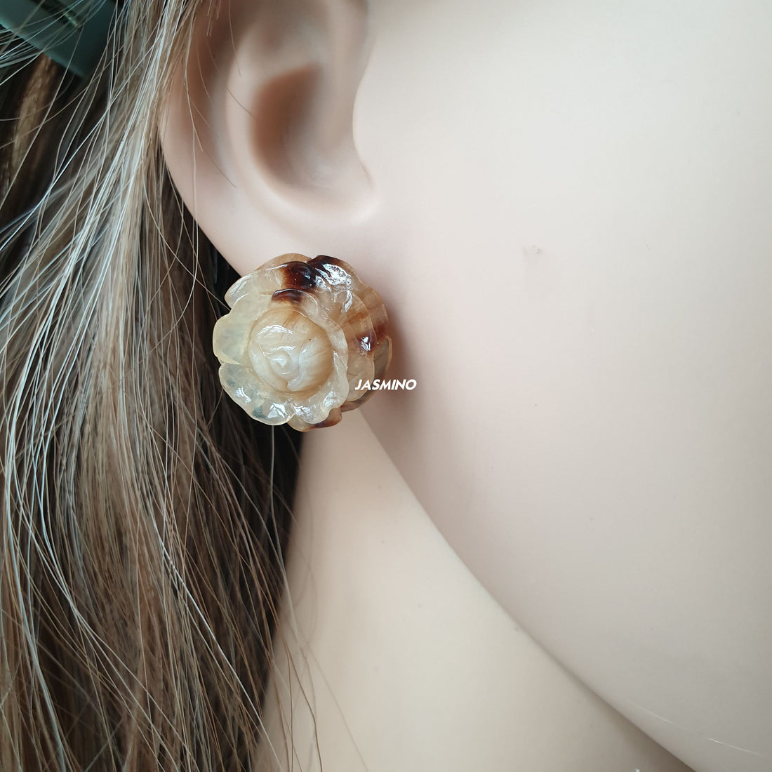 handmade stud earrings feature amber in natural buffalo horn for Spring 2023