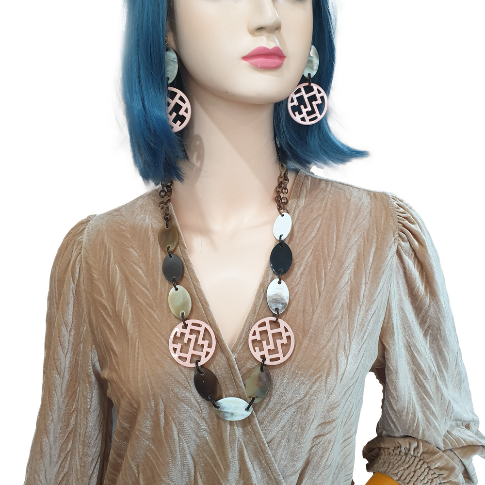 
                  
                    Jasmino Handmade Light Pink Circle Necklace Made By Natural Buffalo Horn
                  
                