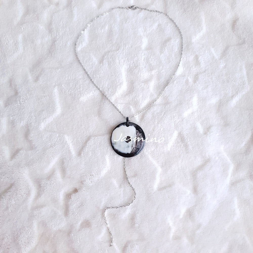 
                  
                    This necklace has a circle pendant in natural light, unique gift for her
                  
                