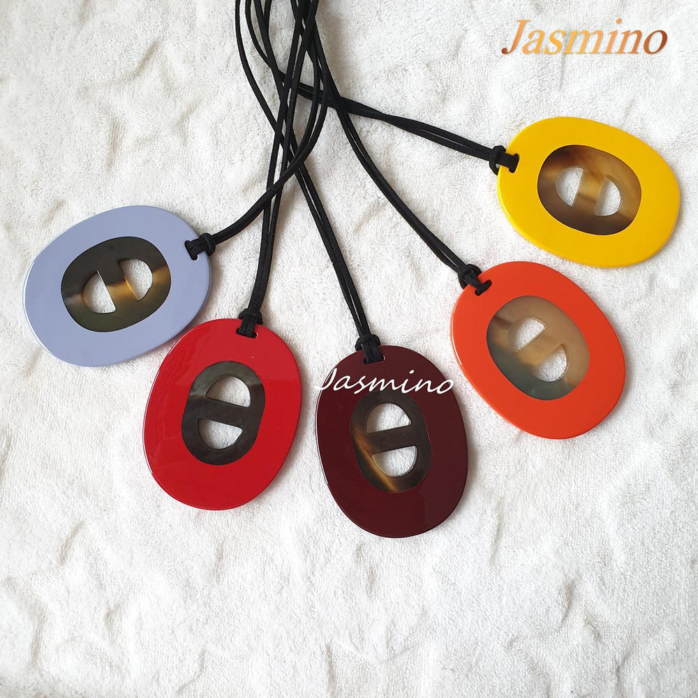 
                  
                    five  Jasmino unique handmade alphabet letter D pendant in natural buffalo horn for women
                  
                